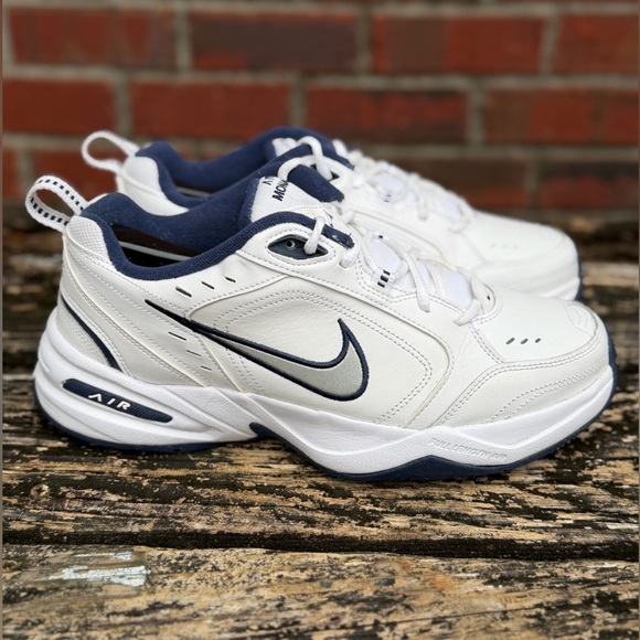 Nike Air Monarch IV Men’s Sz 9.5 White Blue Silver Training Shoes 415445-102 T3